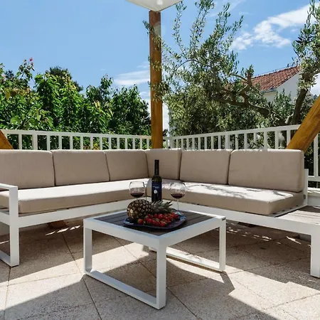 Dalmatia تروغير