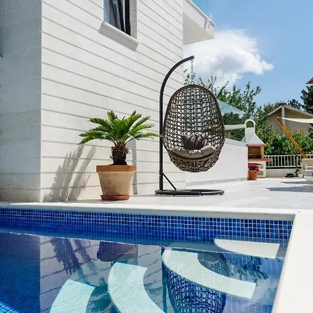 Dalmatia Apartment