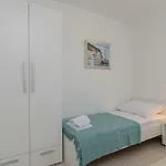 Dalmatia Apartamento *